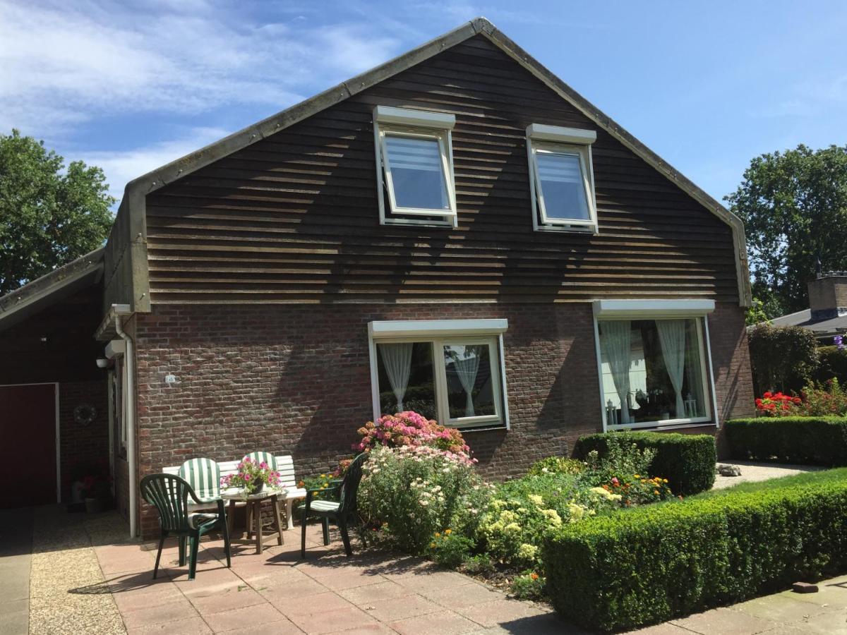 De Duinroos Bed and Breakfast Oostkapelle Exteriör bild